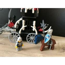 Lego Castle set 7092 Skeletons' prison carriage