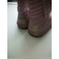 Uggs Gebreid Roze maat 33/34