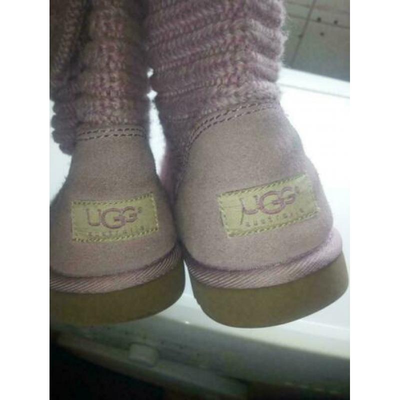 Uggs Gebreid Roze maat 33/34