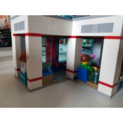 Lego City 60204 Ziekenhuis