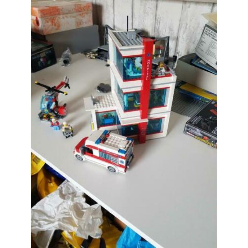 Lego City 60204 Ziekenhuis