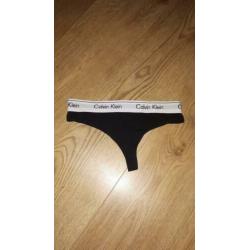 Calvin Klein string en slip maat M