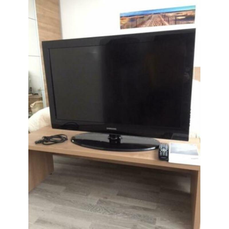 Mooie Samsung 37" TV Full HD/LCD