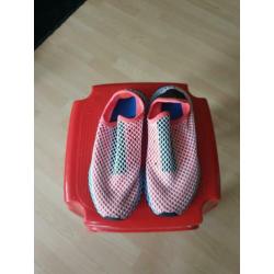 Adidas Deerupt Runner /roze,zwart,blauw. Maat 38