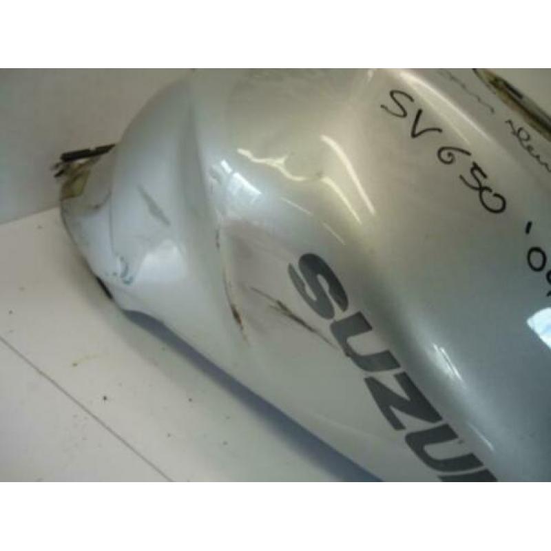 SV650 2003 - 2009, Suzuki Benzinetank D1-31054