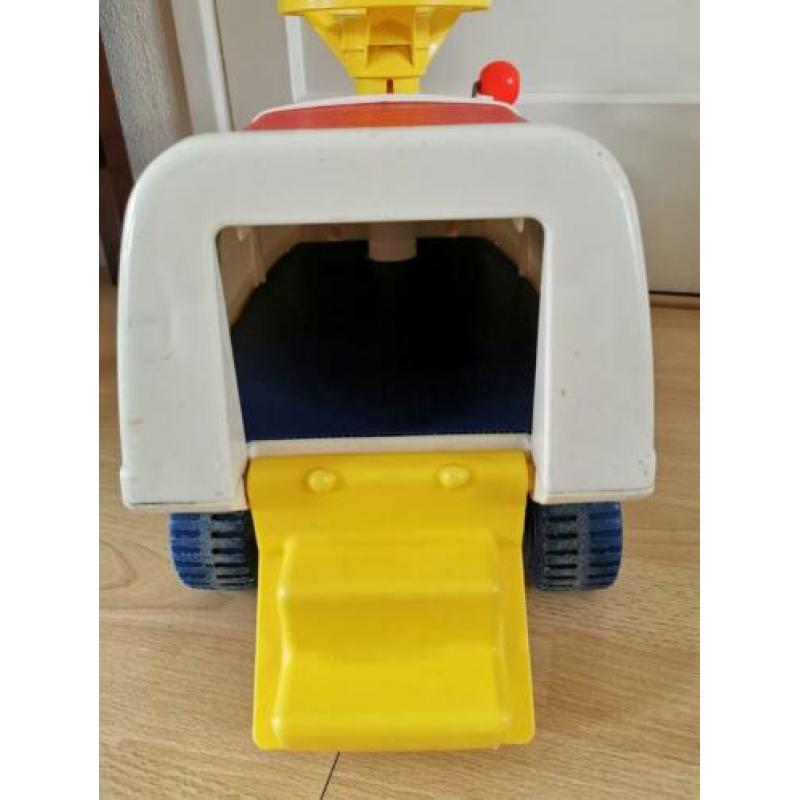 Fisher price explorer 980 vintage retro auto