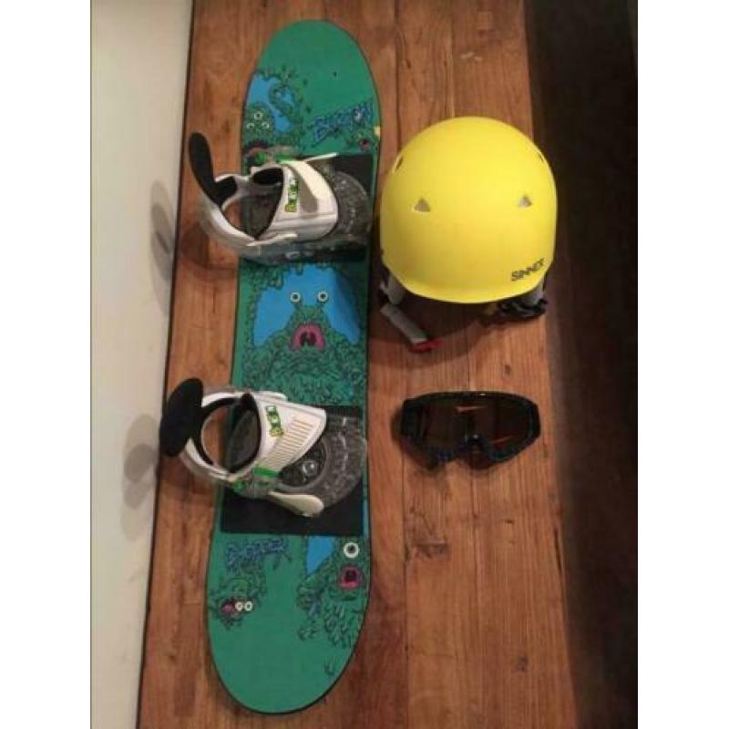 Kinder snowboard. Kindersnowboard 90 cm. Onderbind ski’s