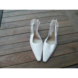 Mooie TAMARIS slingbacks maat 40