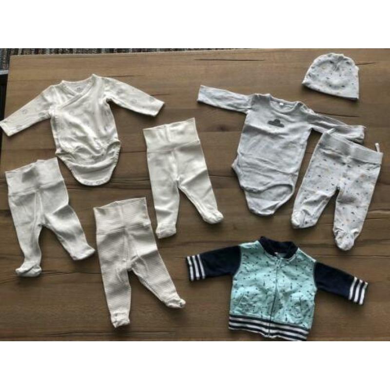 Babykleding maat 50 en 56