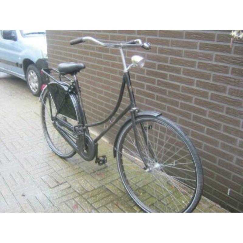 mooie stevige omafiets 28 inch limet classic