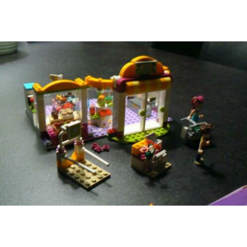 Te koop: Lego Friends 9 stuks Supermarkt / Kapsalon etc