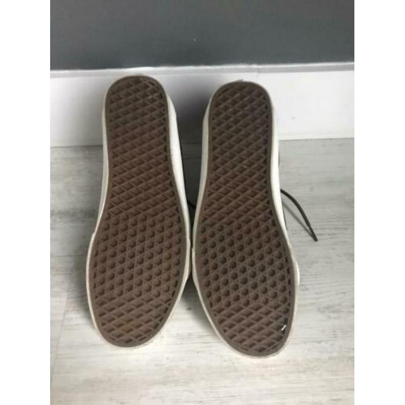 Leren vans maat 43