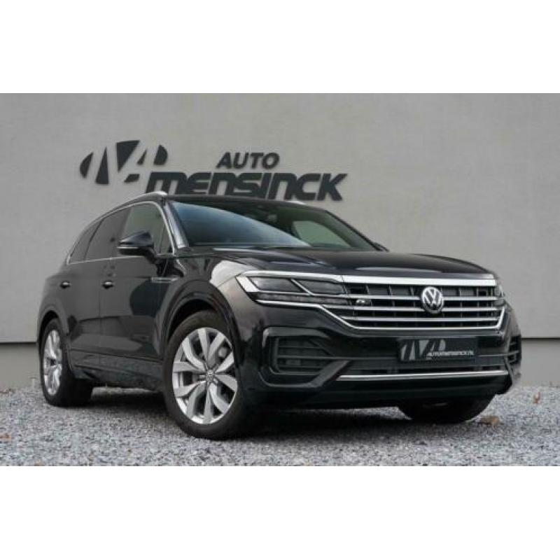 Volkswagen Touareg 3.0 TDI R-line 4Motion / Luchtvering/ Sta