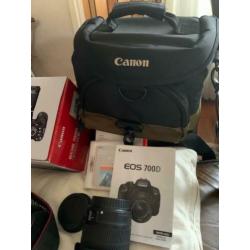 canon 700D spiegelreflex camera