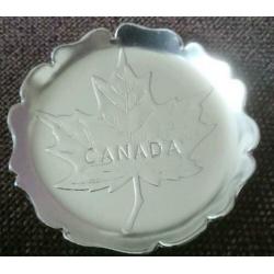 Canadees metalen onderzetje/schaaltje Maple leaf