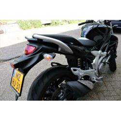 Suzuki Tour Gladius 650CC bjr 2011 54kW/73pk met navigatie!