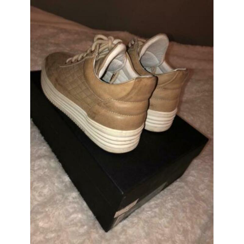 Filling pieces low top nude maat 36