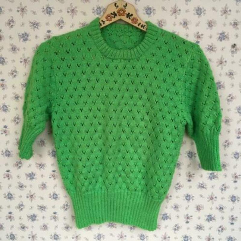 Vintage ajour gebreid appeltjes groen fel retro top trui S