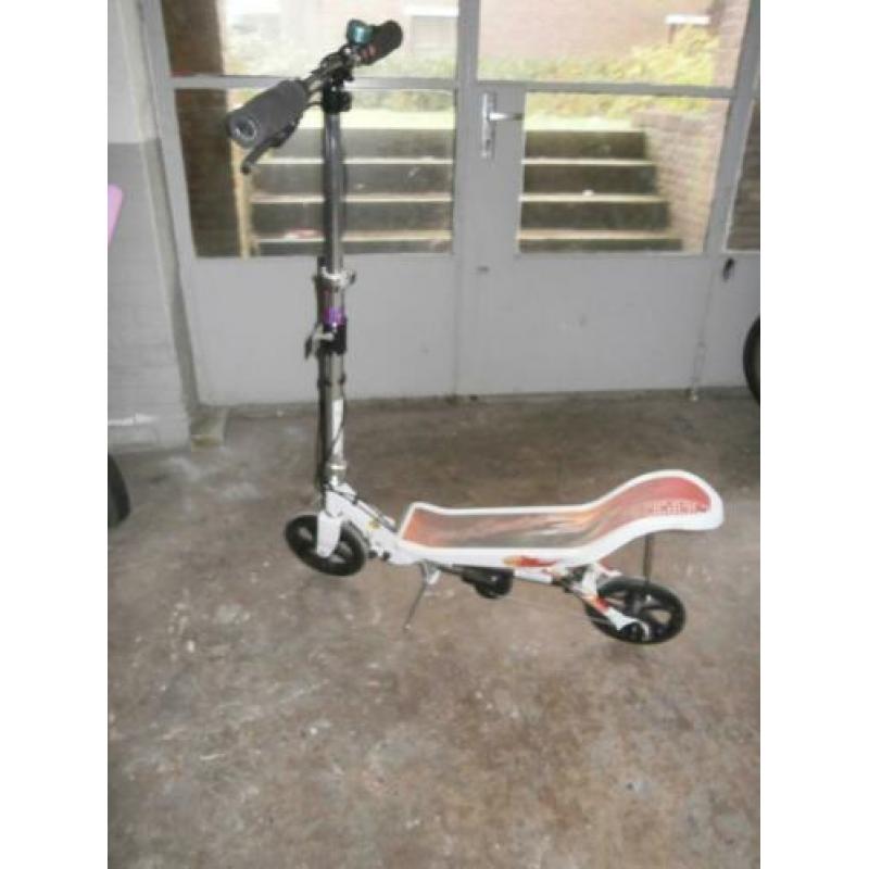 Mooie originele SpaceScooter