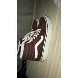 Vans sk8-hi platform rood maat 36,5 (valt als 37,5)