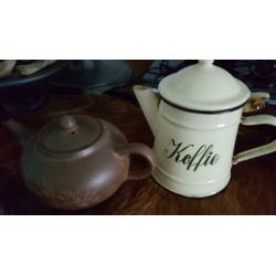 Leuke antieke koffiepot /theepot landelijk brocante