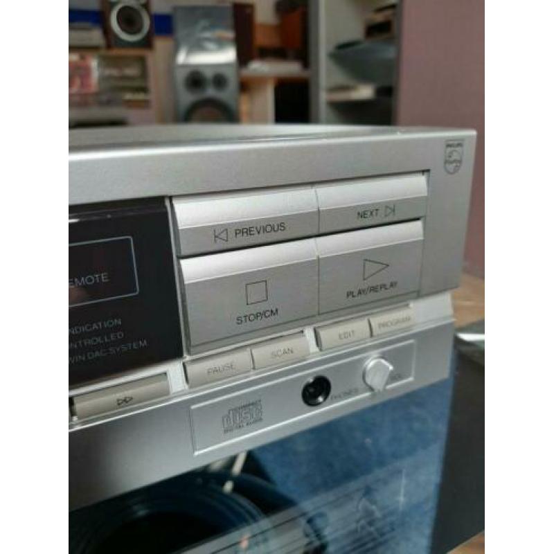 Philips CD614 cd speler zilver aangeboden