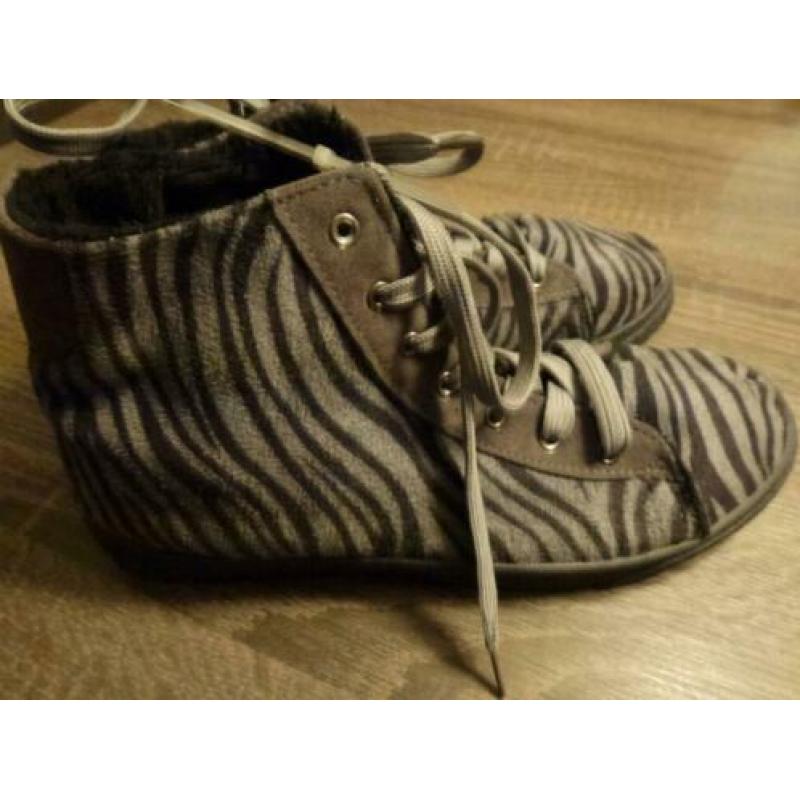 Geyhound dames schoenen ?? (div maten) ?? zebra