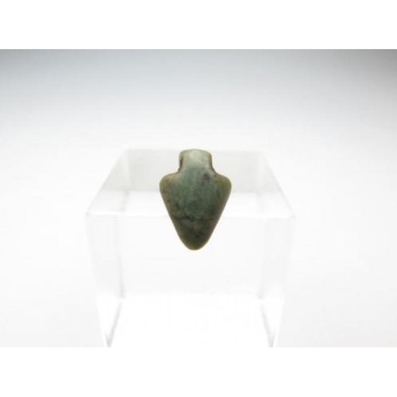 Egyptian hart amulet made of Jade