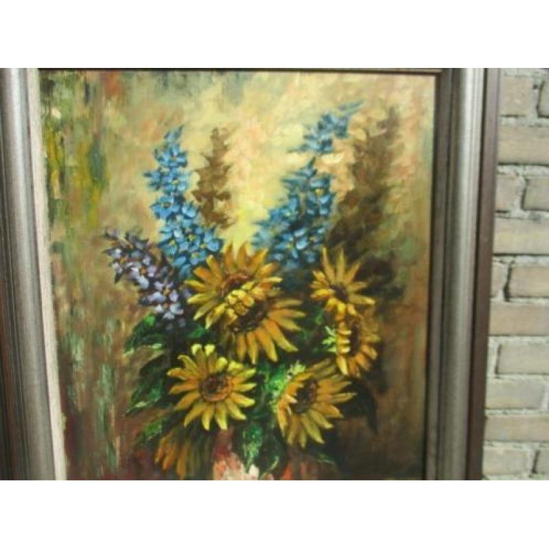 Olie/doek. Javali, Bloemen in vaas. 66 x 86 cm.