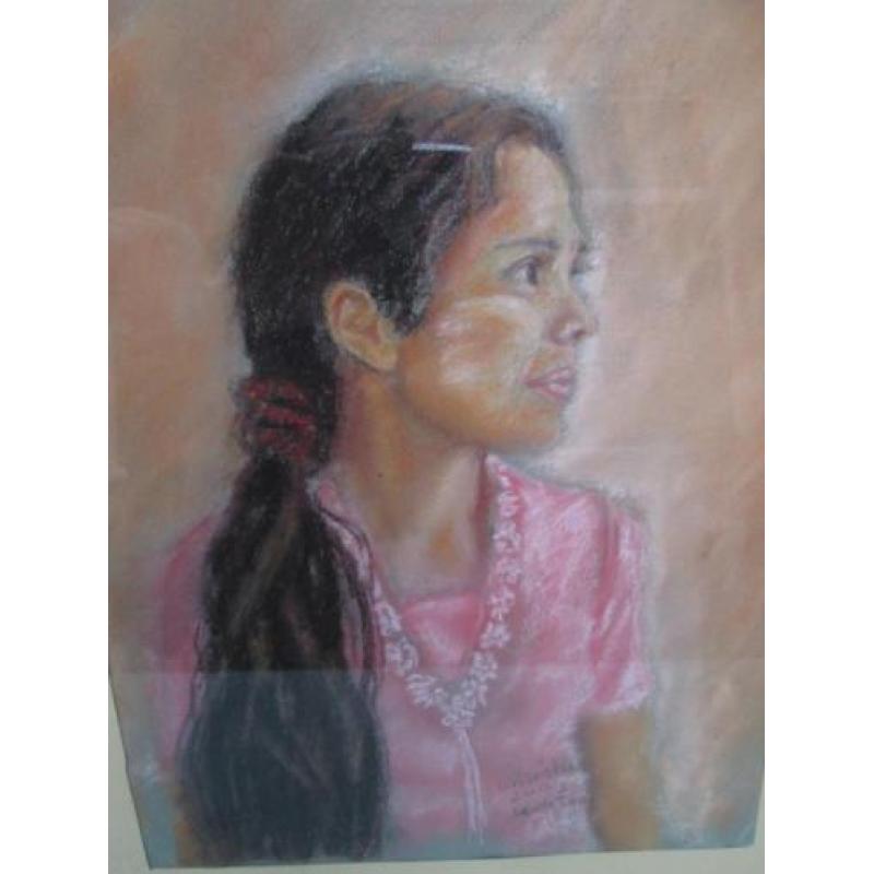 Pastel Portret Meisje met Roze Jurk Koh Tao Christa Hoek