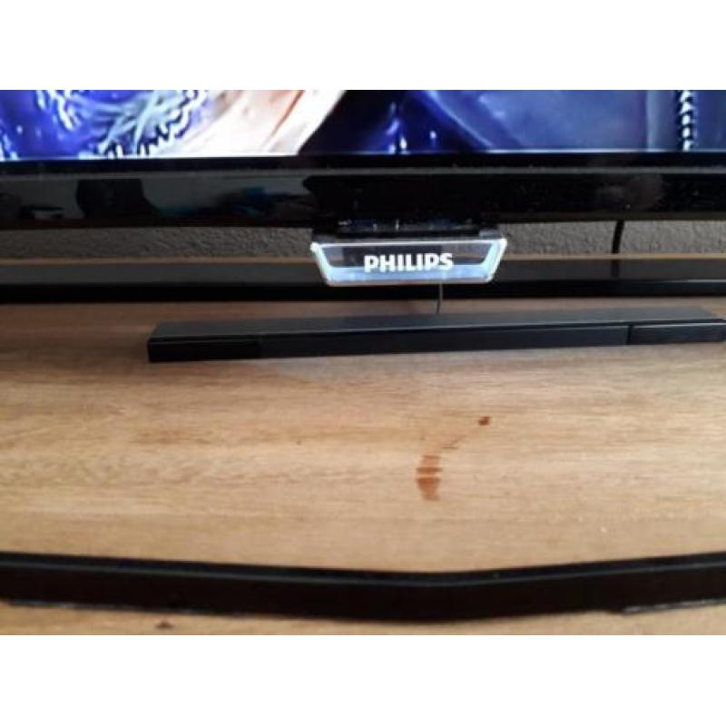 Philips UHD LED 4K TV Diagonaal 50 inch scherm = 126 cm