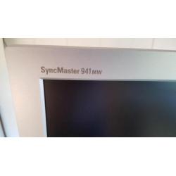 Samsung syncmaster 941mw lcd tv/monitor