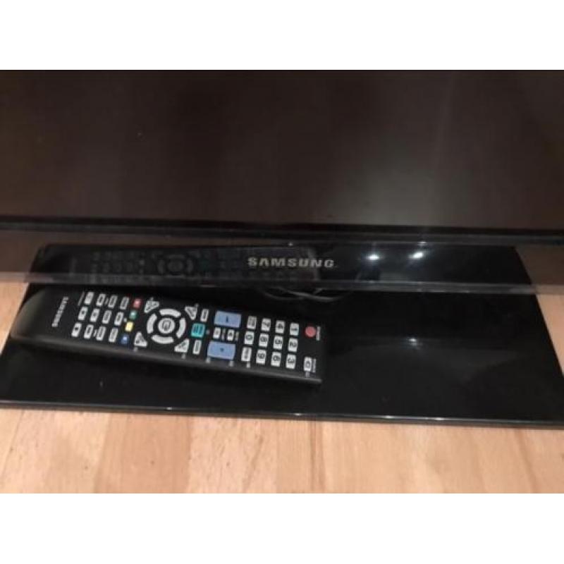 Mooie Samsung tv 32 inch onbeschadigde televisie