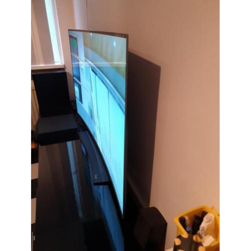 LG OLED55C6V curved