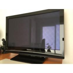 TV - Panasonic Viera Plasma type TH-37PX80E